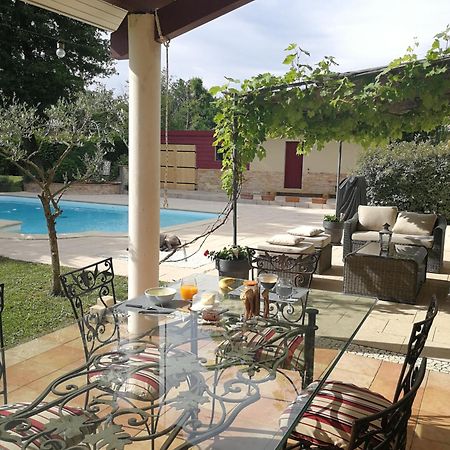 Au Doux Repos Bed & Breakfast Lucbardez-et-Bargues ภายนอก รูปภาพ