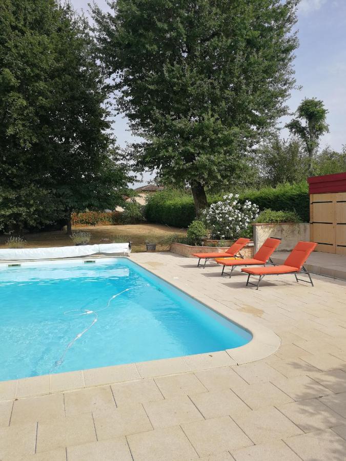 Au Doux Repos Bed & Breakfast Lucbardez-et-Bargues ภายนอก รูปภาพ