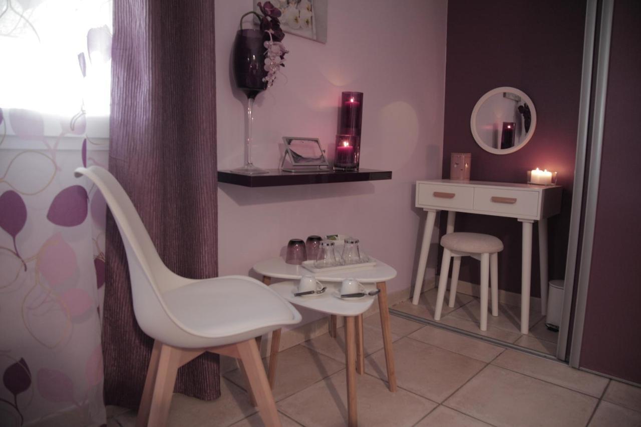 Au Doux Repos Bed & Breakfast Lucbardez-et-Bargues ภายนอก รูปภาพ